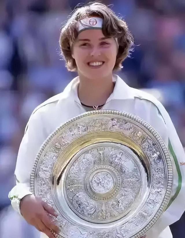 印度网球选手勇夺冠军,实力无可匹敌的简单介绍 印度网球选手勇夺冠军,实力无可匹敌的简单介绍