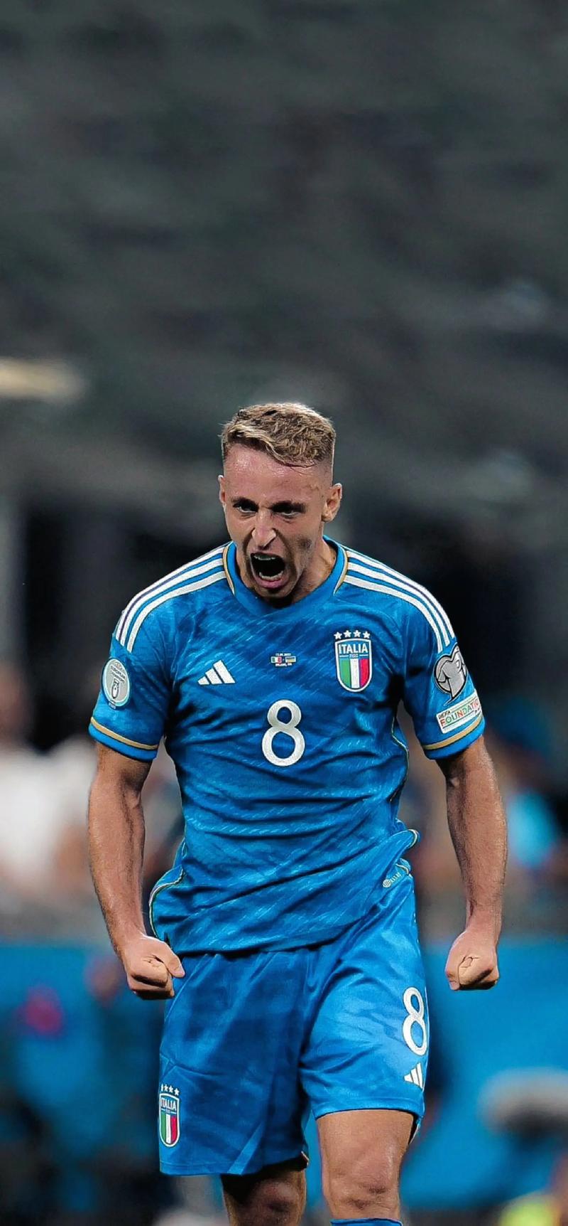 九游体育官网-关于欧斯曼和萨尔瓦多在意大利的比赛中获得胜利的信息