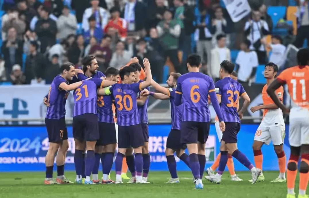 中超队经典对决,全力冲刺冠军梦的简单介绍 中超队经典对决,全力冲刺冠军梦的简单介绍