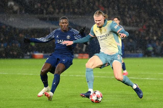 九游体育在线登录-欧锦赛豪门争胜，场面激动人心