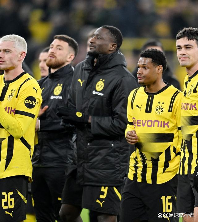 关于多特蒙德赢得惊人胜利,豪取三分领跑积分榜的信息 关于多特蒙德赢得惊人胜利,豪取三分领跑积分榜的信息