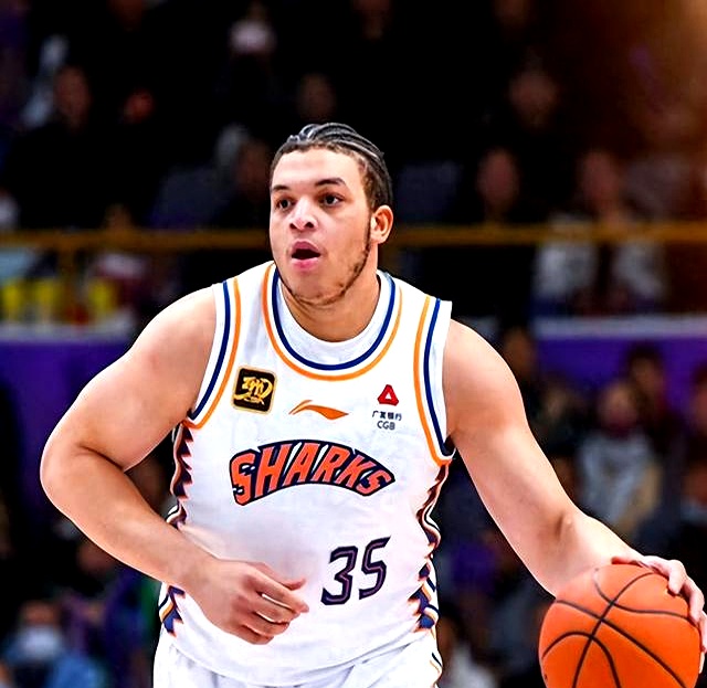 九游体育网页版登录入口-铁血篮球风云再起神秘球队剑指桂冠