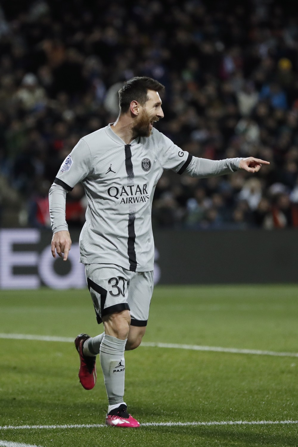 -蒙彼利埃队在法甲比赛中全力以赴