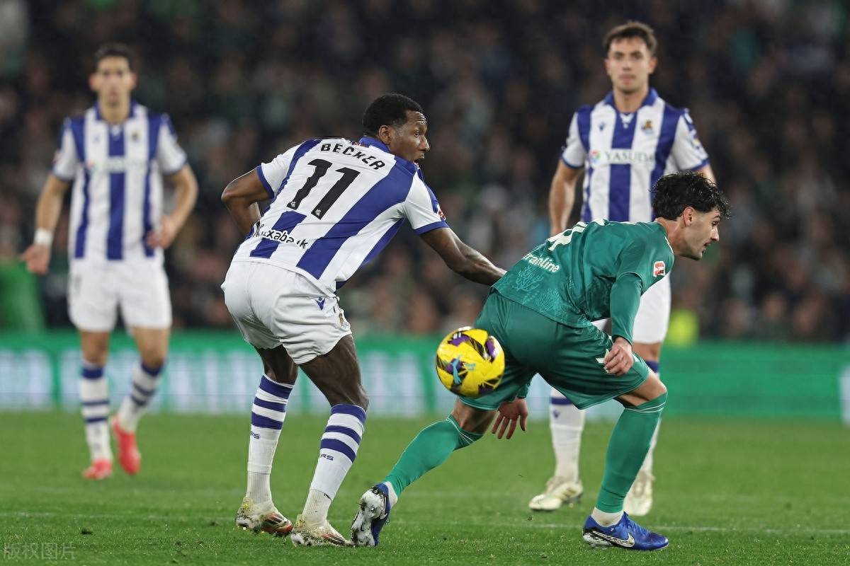 包含青年球员助力皇家贝蒂斯领跑西甲的词条 包含青年球员助力皇家贝蒂斯领跑西甲的词条