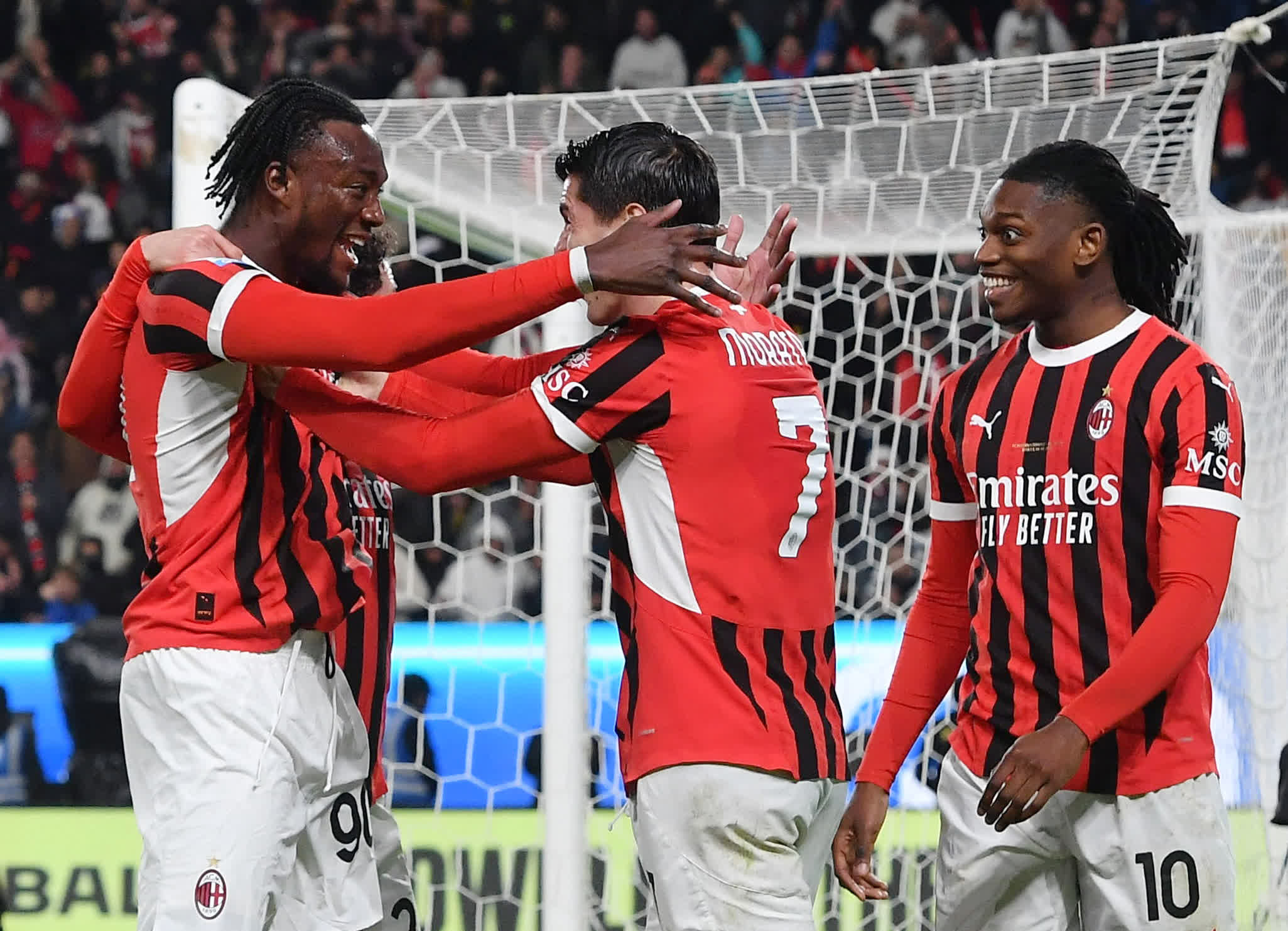 AC米兰落败，意甲豪门连续低迷