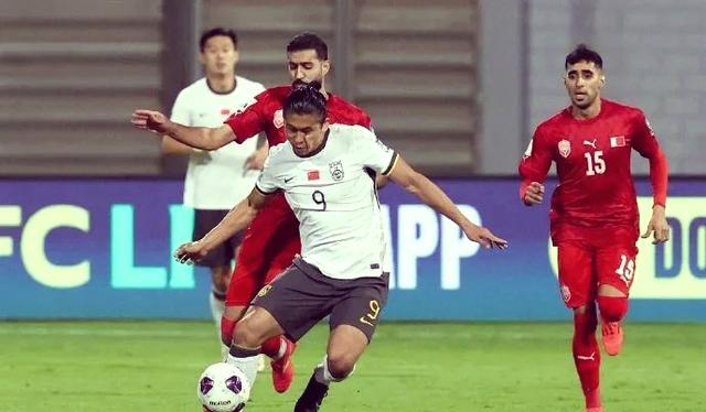 九游体育官方入口-激烈角逐！今晚的比赛让球迷热血沸腾