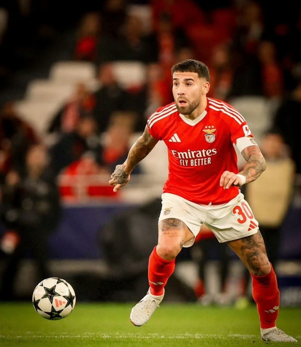 九游体育入口-包含意甲赛场欢声笑语，欧战如火如荼的词条