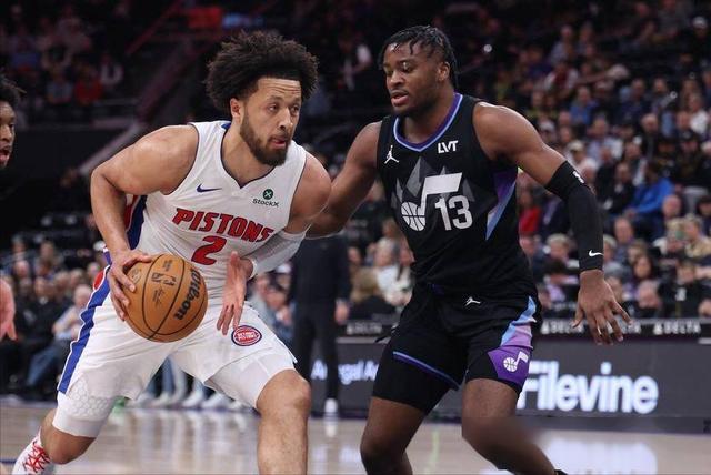 老鹰队主场分胜出,艰难击败灰熊队的简单介绍 老鹰队主场分胜出,艰难击败灰熊队的简单介绍