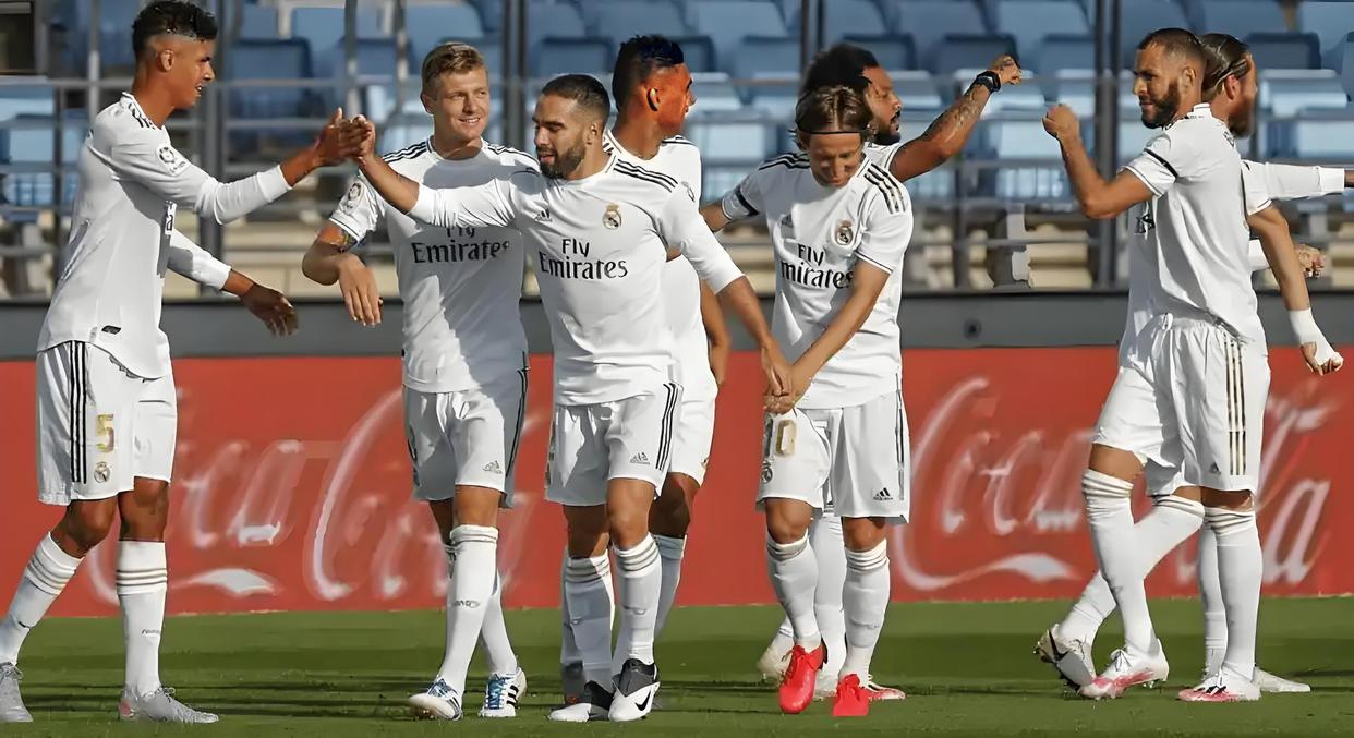 -皇马高效进攻，轻取对手，晋级下一轮比赛